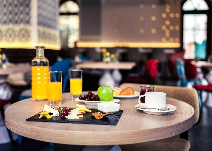 Hotel Mercure First 4*