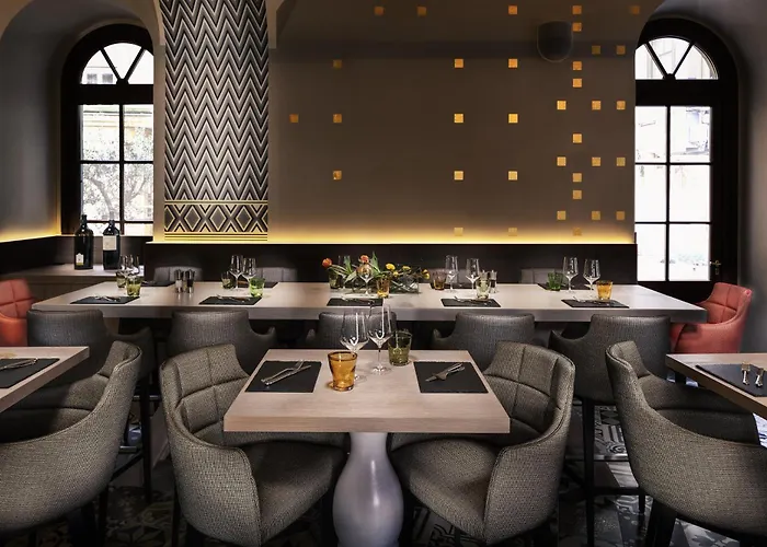 Hotel Mercure First 4*