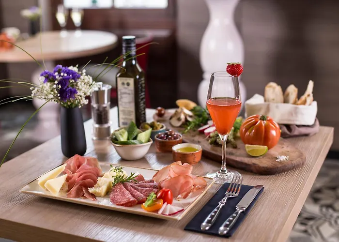 Hotel Mercure First 4*